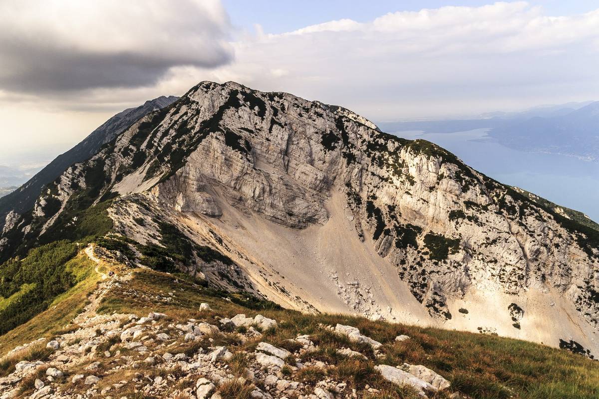 Monte Baldo über Malcesine und dem Gardasee