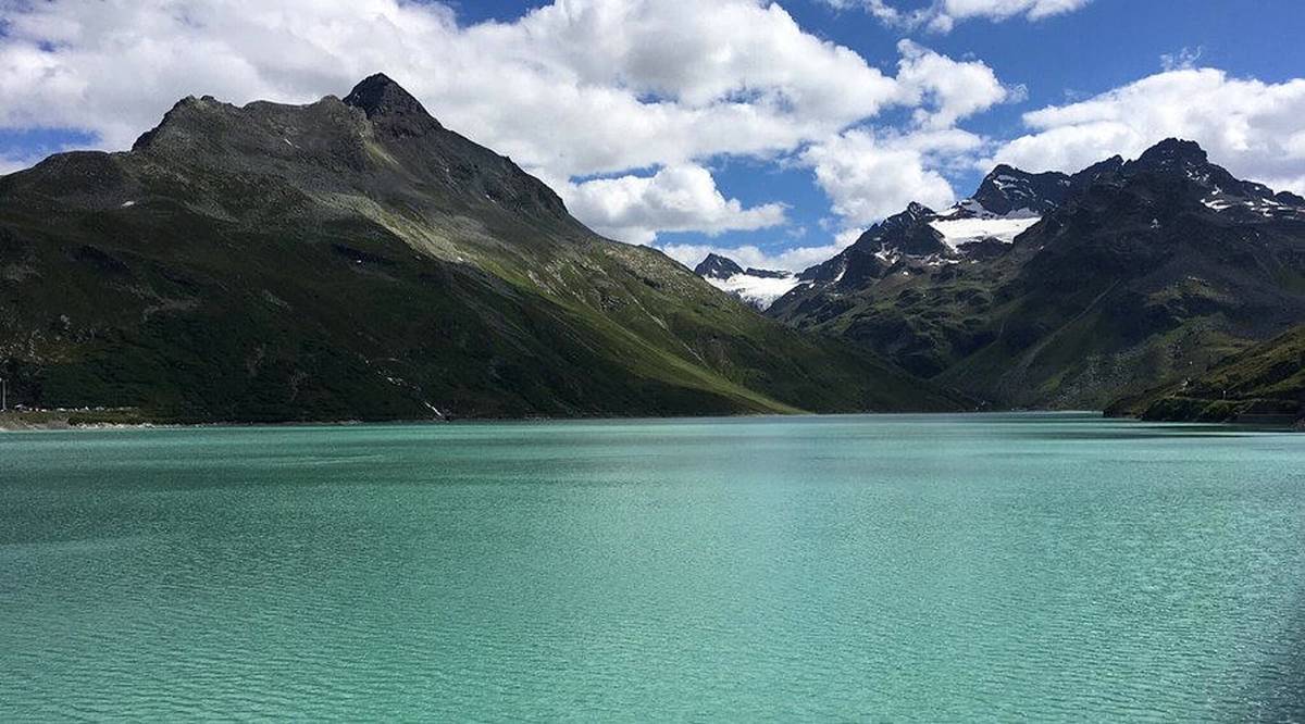 Silvretta-Stausee mit umliegenden Dreitausendern